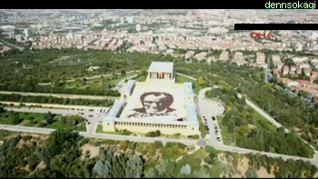 dennsokagi: Anıtkabir’de dünya rekoru  30 Ağustos Zafer Bayramı Haftası etkinlikleri kapsamında 6 bin gönüllü Anıtkabir avlusunda Atatürk portresi oluşturdu. Rekor kıran etkinlik Guinness Rekorlar Kitabı’na girdi 