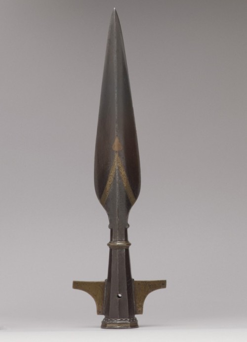 met-armsarmor:Head of a Hunting Spear, Arms and ArmorMedium: Steel, copper alloyGift of William H. R