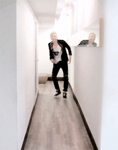 bvngtns:  bangtan sonyeondan, everyone. 