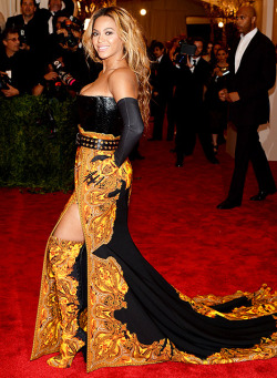 Faderstyle:  No One Looked Punk At Last Night’s Met Punk Gala. Especially Not Beyonce.
