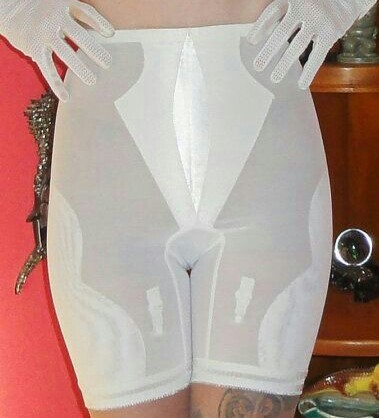 A real panty girdle