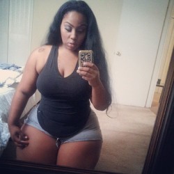 rufffn:  CRAZY Thick hips!