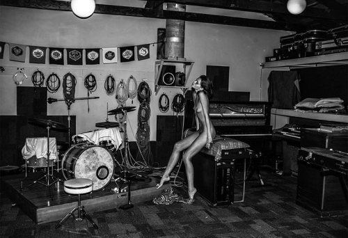 vivipiuomeno:  Abbey Lee Kershaw by Hedi Slimane ph.