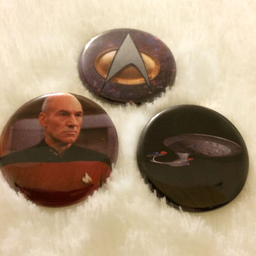 fatandnerdy:fatandnerdy.storenvy.comI just added these sweet Star Trek sets and I’m having a sale!! 