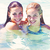 thefronckowiakblog-blog:  “Fofocas são só fofocas. A verdade é: Luazinha amo Você, minha leoa!!!! ;***” “meleeex! ;)” “Eu amo minha amiga Lua” “Meleca”  