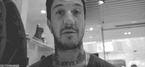 prettyparamore:  Austin Carlile from Of Mice & Men 