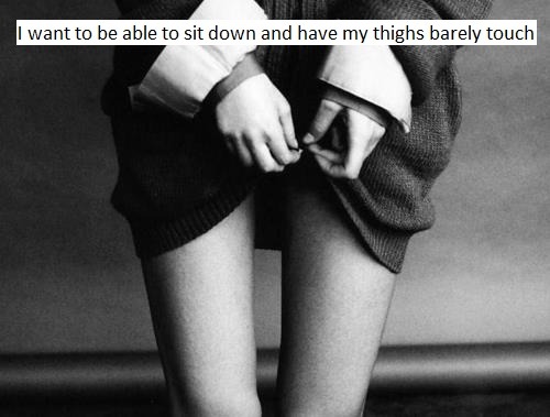 psychotic-torture:  sad black and white blog, I follow back similar 