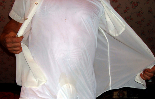 ourfoggycorbancollector:Living dangerously–wearing a vintage nylon shirt over my Corban garment, rev