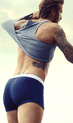 boys-do-luke:  🔞 David Beckham 🔞Site: http://boysdoluke.blogspot.com.brTwitter: @BoysdoLuke Instagram: ON