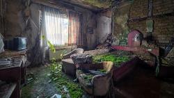 beautyofabandonedplaces:  http://imgur.com/r/AbandonedPorn/O3eFP9E 