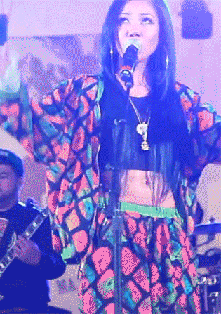 fuckyeahjhene:  there were fireworks exploding… 