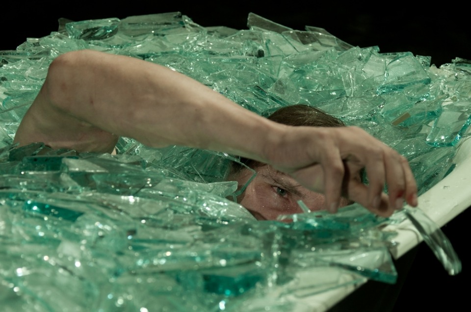 letargos:  Yann Marussich - Bain Brisé, 2010