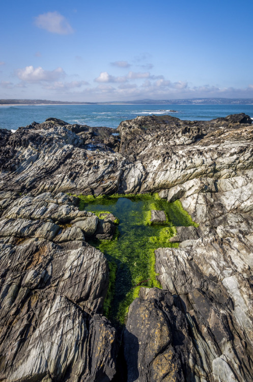 wanderthewood:Looking toward St Ives, Cornwall, England by Sharpy Shooter