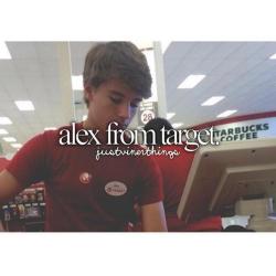 ewwanotherfangirl:  Reblog this if you’re Alex from target af