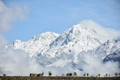 The two extremes of Pakistan.First photo is from Jutial Village, Gilgit Baltistan while the second P