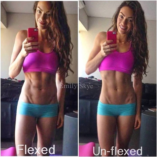 sexygymchicks:  @emilyskyefit: I thought I’d show how different flexed abs compared