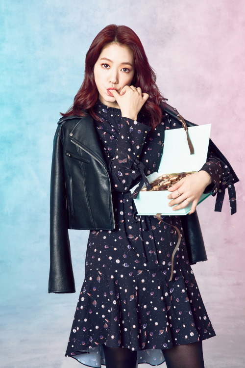 Porn Pics [HQ] Park Shin-hye for Roem - 2000 x 3000