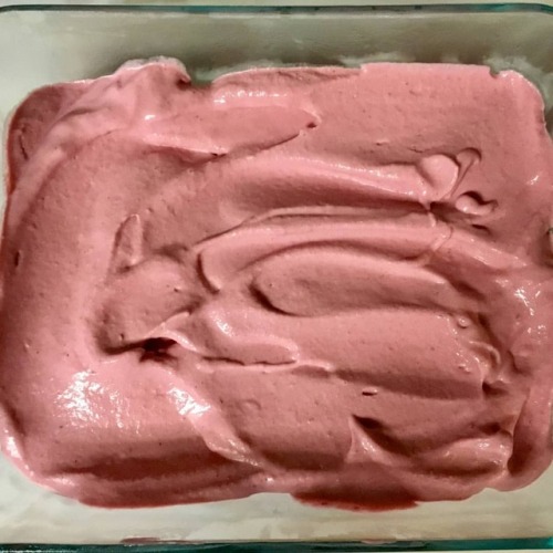 This healthy, glutenfree, rawvegan recipe calls for frozen bananas, peaches, raspberries, vanilla ex