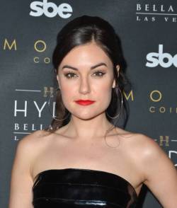 sashagreydaily:  Sasha Grey attend the Hyde