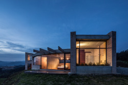 archatlas:  A House Connected to the Landscape in Colombia   La Serena House by Sebastián Gaviria Gómez is located in La Serena, a mountainous area of eastern Antioquia near the municipality of El Retiro 2,350 meters above sea level. Being on top