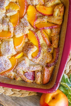 nom-food:  Peaches and cream french toast bake 