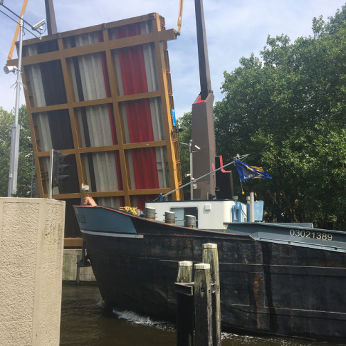 Bridge goes up &hellip; boat goes through! #amsterdam #amsterdamcity #amsterdamboats #amsterdamc