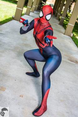 cosplayandgeekstuff:  Jackie “Spider-Girl” Cosplay (USA) as Spider-Girl.Photos I and II by: Travis Photography Photo III by: Mig Photography World 