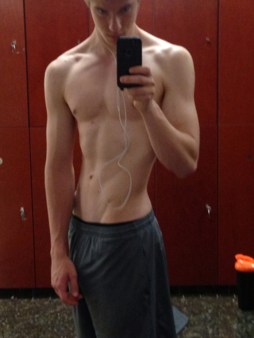 Sex just-a-twink-again:  changing-room hottie… pictures