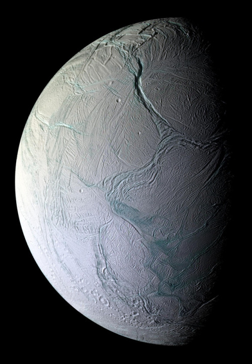 spinningblueball - Enceladus [6th Largest Moon Of Saturn]