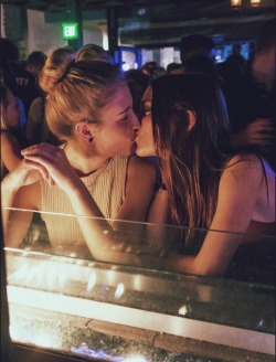 Love Gay Girls