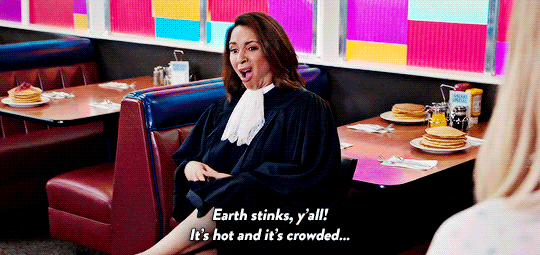 mingrose:  Earth stinks, y’all! It’s hot and it’s crowded…but somehow also