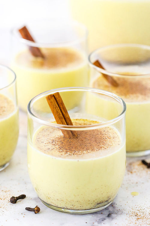 foodffs:HOMEMADE EGGNOG RECIPEFollow for recipesIs this how you roll?