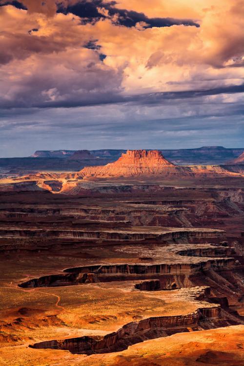 oneshotolive:  Green river overlook, Canyonlands,