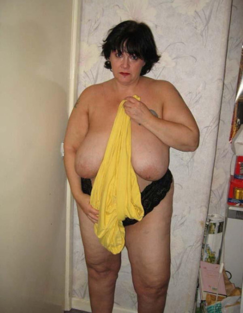 XXX BBW granny showing her big beautiful body photo