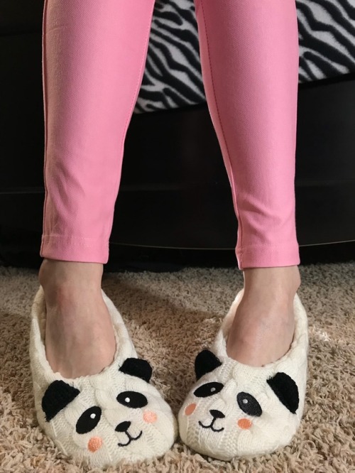 I love my cute panda slippers. 