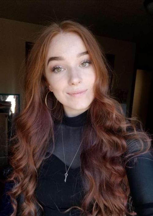 Porn Pics redhead-beauty:  Just another good day