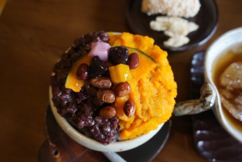 Pumpkin Ice Flakes with Syrup 단호박 빙수Suyeon Sanbang 수연산방, Seongbuk-dong