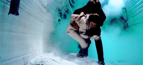 pimpernels:leiasalonga:“I’ll get her out on the Falcon. Come on!”#when it doesn’t really matter Han 