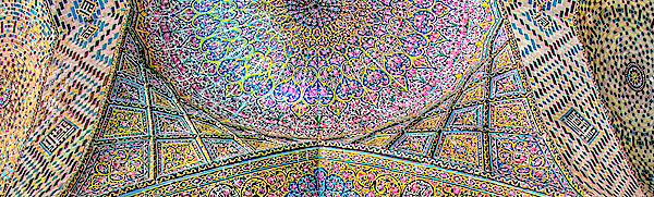 dracomahlfoys:  art history meme | [1/5] movements, periods or centuries - Islamic