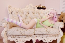 cosplayeverywhere:  Super Sonico (すーぱーそに子) 1, 2.