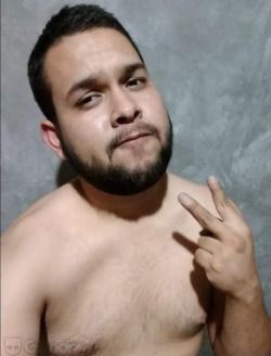 lmyalrededores:  SAMAR SEDANO, de Los Mochis, le gusta cojer y que se lo cojan pero aguas porque le gusta a pelo y es muy cochino parece que ni se limpia bien el culo porque te flamea la ropa y le jieden bien culero los pies, le gusta organizar orgias