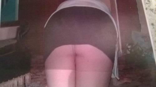 Lovely arse in tights