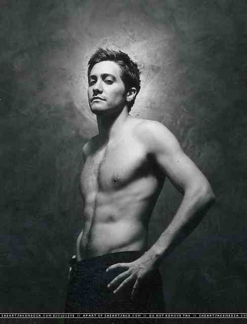 jakegyllenhaaladdict:  Jake Gyllenhaal (2003)