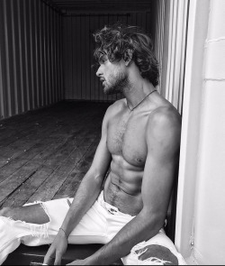 mancrushmania:  Marlon Teixeira