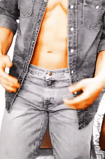 fuckyeahampersandcomma:  tabloidheat101:    Clay Honeycutt  Whoever popped that shirt, YOU ARE DOING GOD’S WORK. 