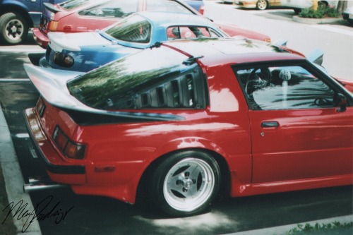 butterynips:  Some 35mm shot by Marco great stuff