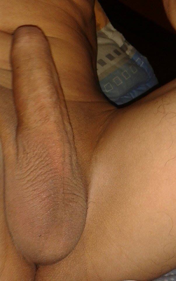 colombianbigboys:  Bogotá, Colombia.. Un nea algo lindo..