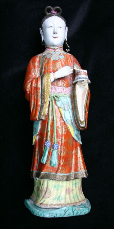 Chinese famille rose figure of a lady, 1736-95 Qing dynasty