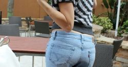 Just Pinned to Jeans wetting: Pantspeeing