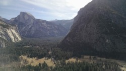 I’m going to be posting photos I’ve taken over the last few months now that I have internet.My attempt at hiking the upper Yosemite Falls trail, taken from Columbia Rock.03/10/15